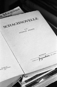 Bild: Schachnovelle von Stefan Zweig, aufgeschlagene erste Seite